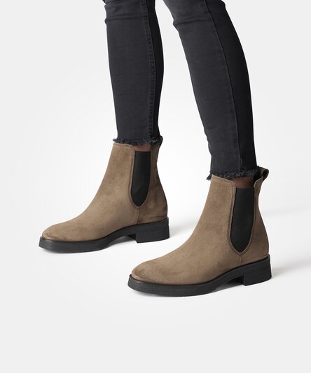 Chelsea boots for women in brown Paul Green